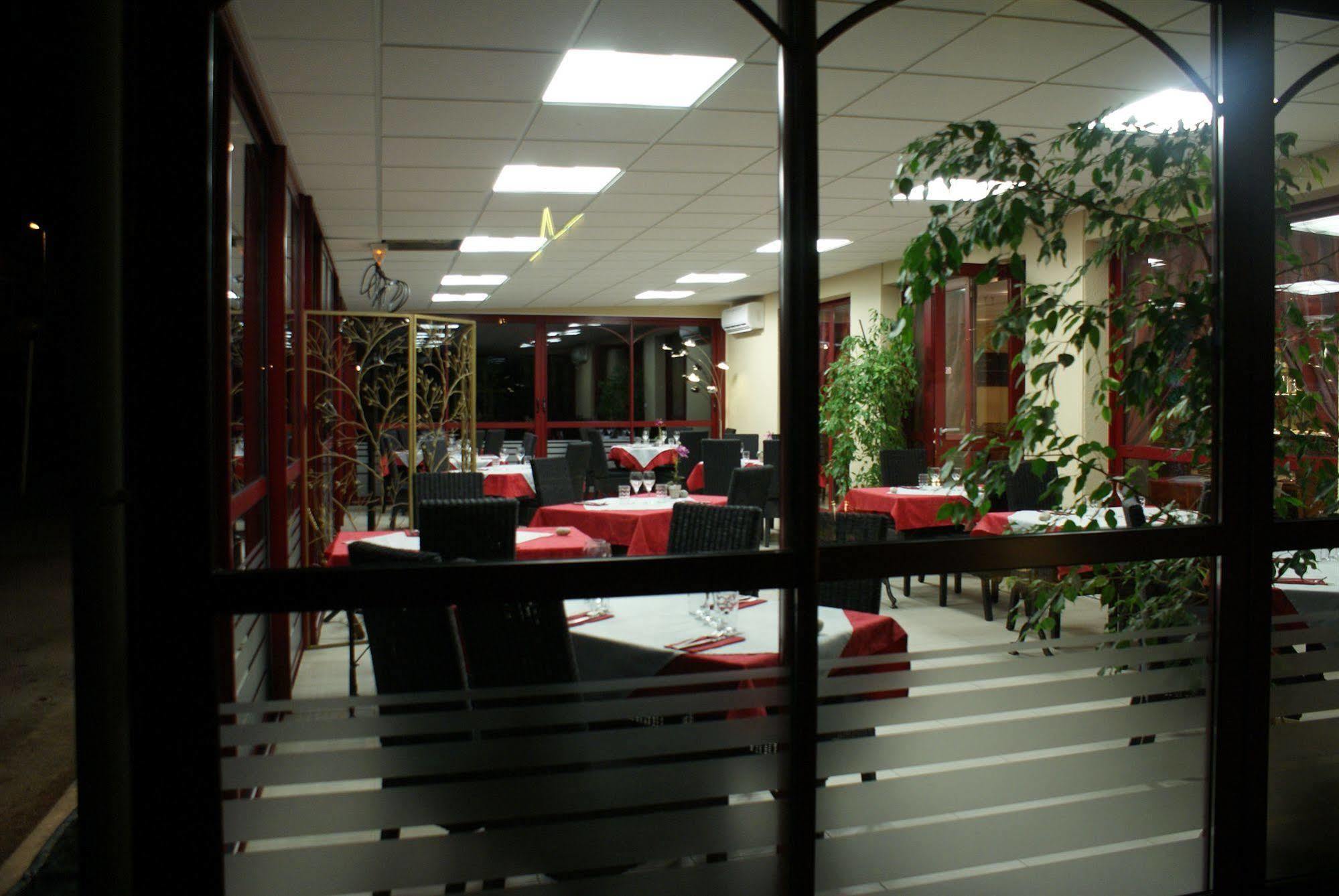 Du Parc & Restaurant 