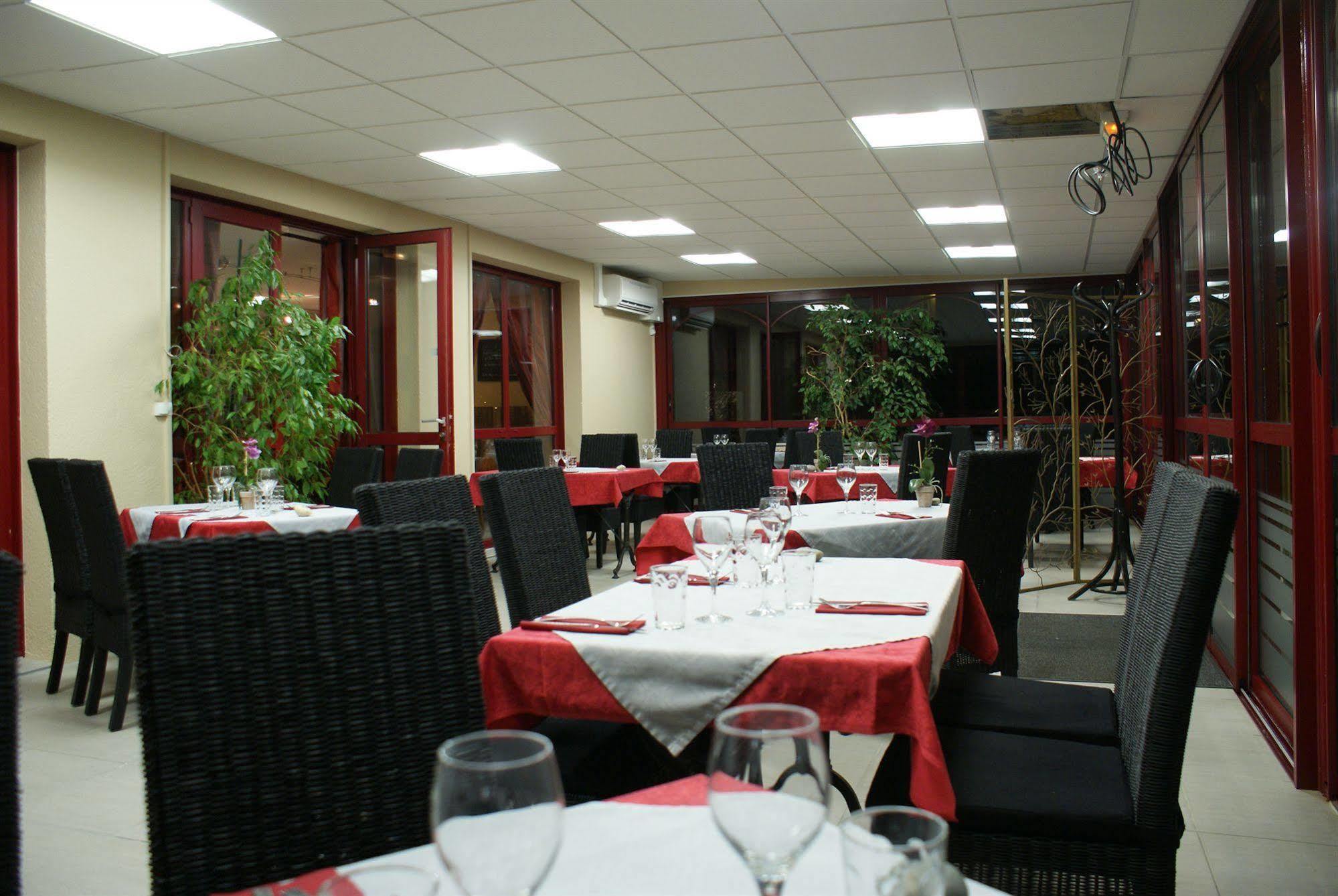 Du Parc & Restaurant 